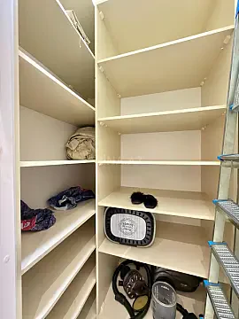 Satılır 3 otaqlı mənzil 120 m²