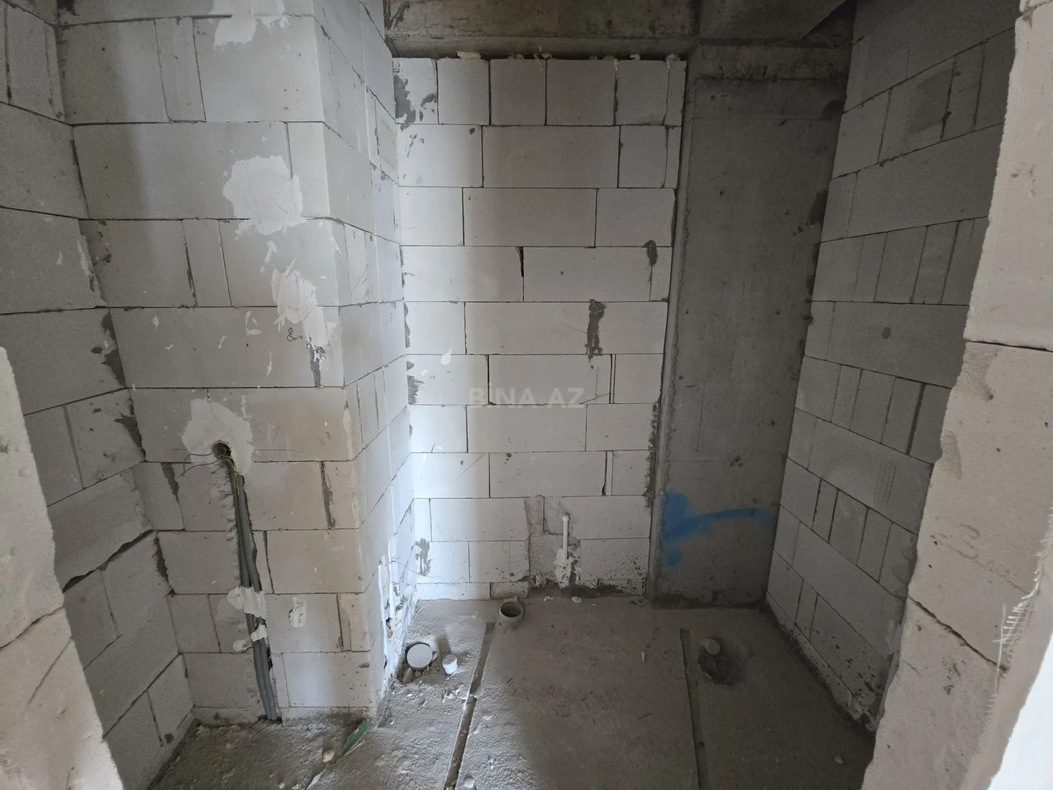 Satılır 3 otaqlı mənzil 75 m²