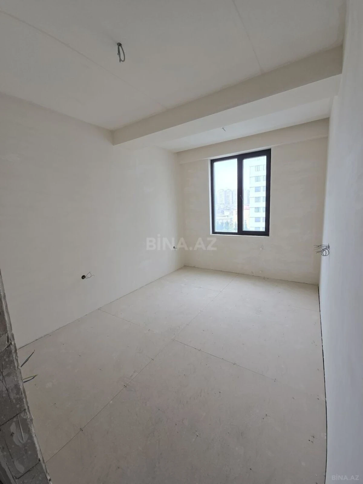 Satılır 3 otaqlı mənzil 75 m²