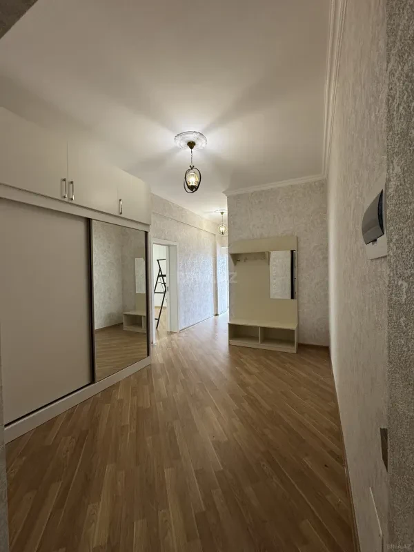 Kirayə verilir 3 otaqlı mənzil 100 m²