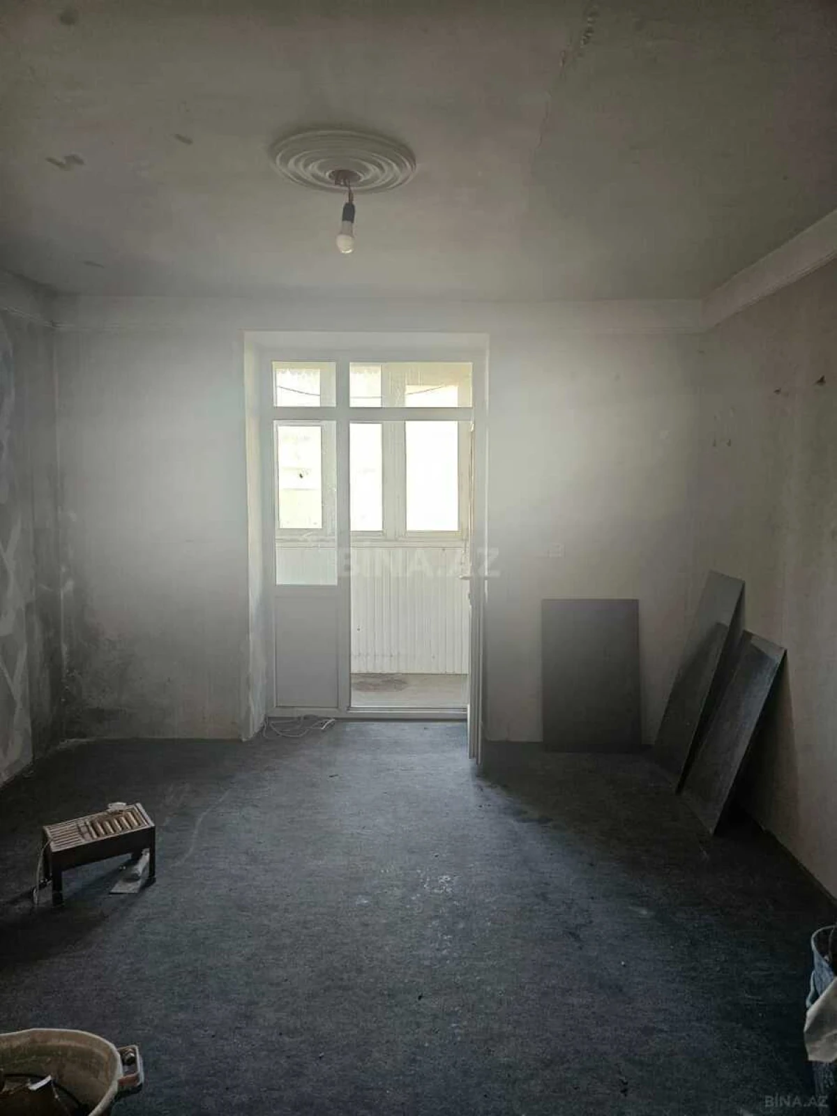 Satılır 1 otaqlı mənzil 25 m²