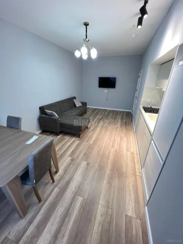 Kirayə verilir 3 otaqlı mənzil 110 m²