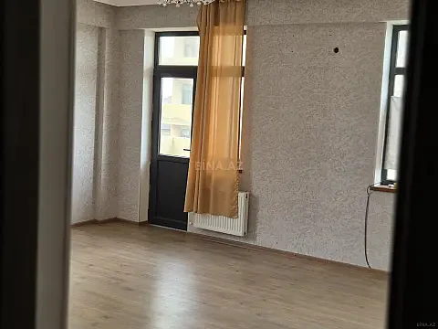 Satılır 3 otaqlı mənzil 82 m²