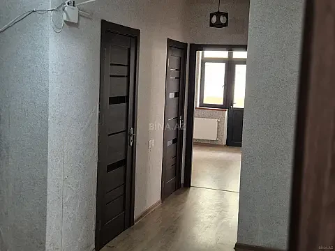 Satılır 3 otaqlı mənzil 82 m²