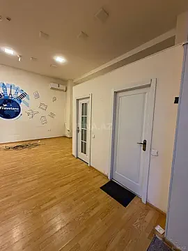 Kirayə verilir 1 otaqlı ofis 40 m²