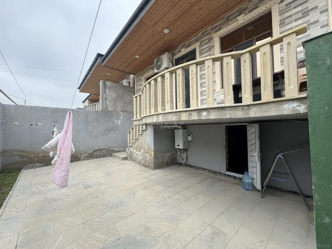 Satılır 4 otaqlı həyət evi 80 m²