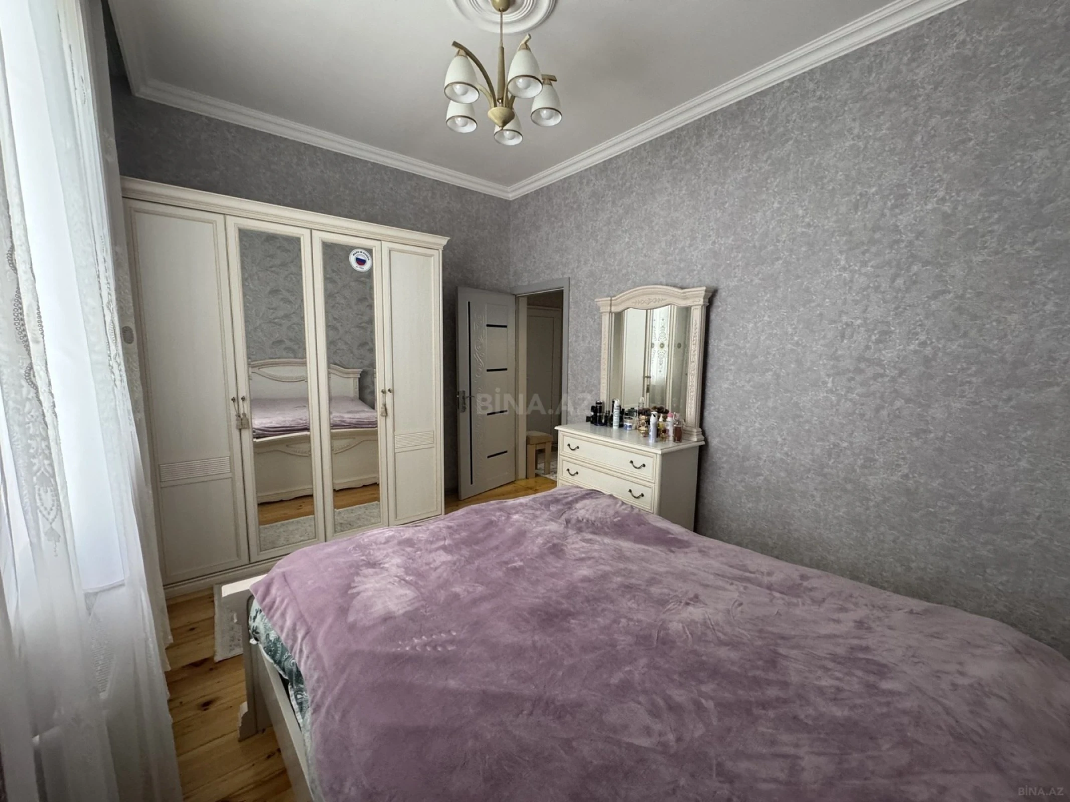 Satılır 4 otaqlı həyət evi 80 m²
