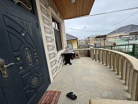 Satılır 4 otaqlı həyət evi 80 m²