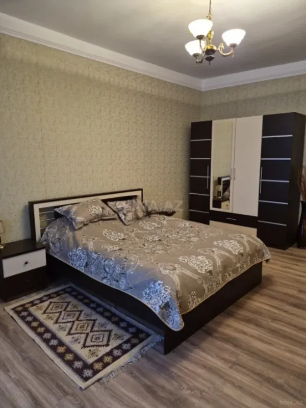 Kirayə verilir 3 otaqlı mənzil 110 m²