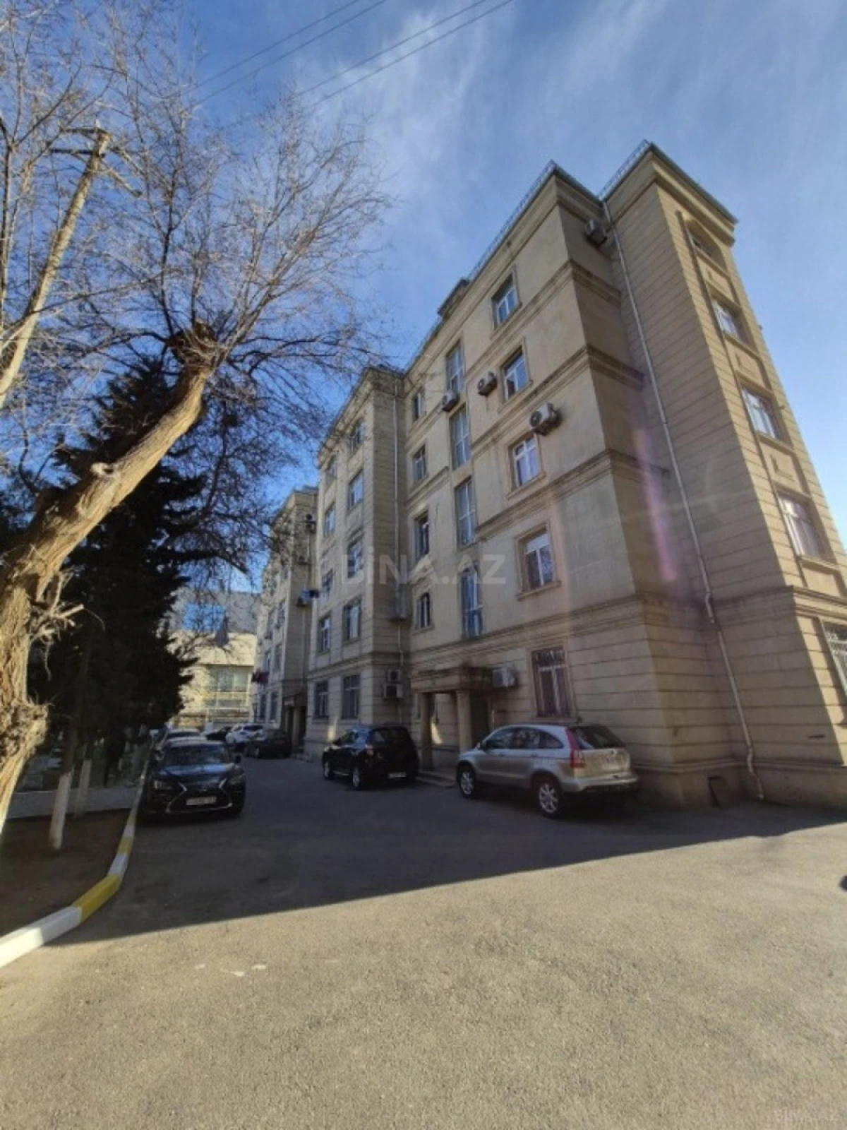 Kirayə verilir 3 otaqlı mənzil 110 m²