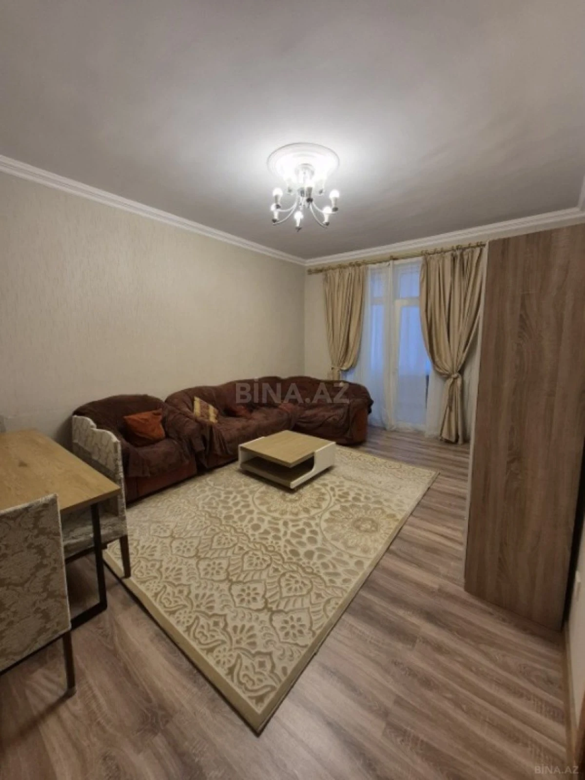 Kirayə verilir 3 otaqlı mənzil 110 m²