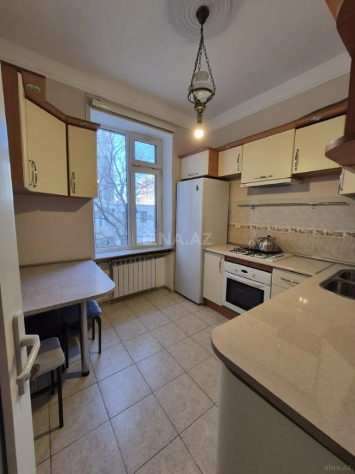 Kirayə verilir 3 otaqlı mənzil 110 m²