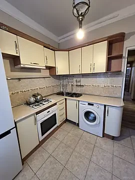 Kirayə verilir 3 otaqlı mənzil 110 m²