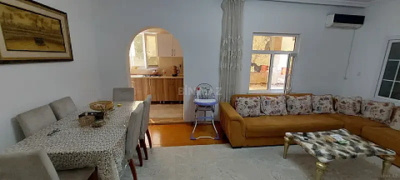Kirayə verilir 3 otaqlı mənzil 110 m²