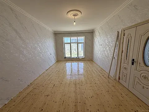 Satılır 3 otaqlı həyət evi 100 m²