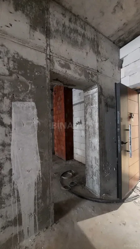 Satılır 2 otaqlı mənzil 90.5 m²