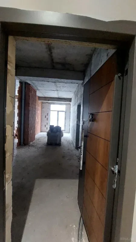 Satılır 2 otaqlı mənzil 90.5 m²