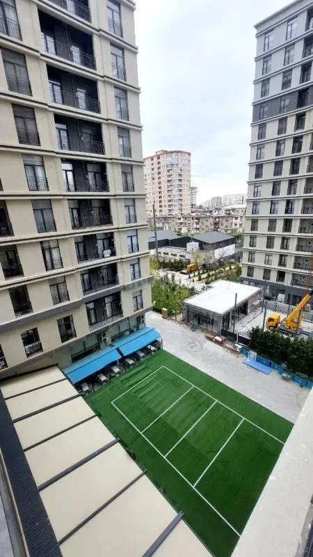 Satılır 2 otaqlı mənzil 90.5 m²