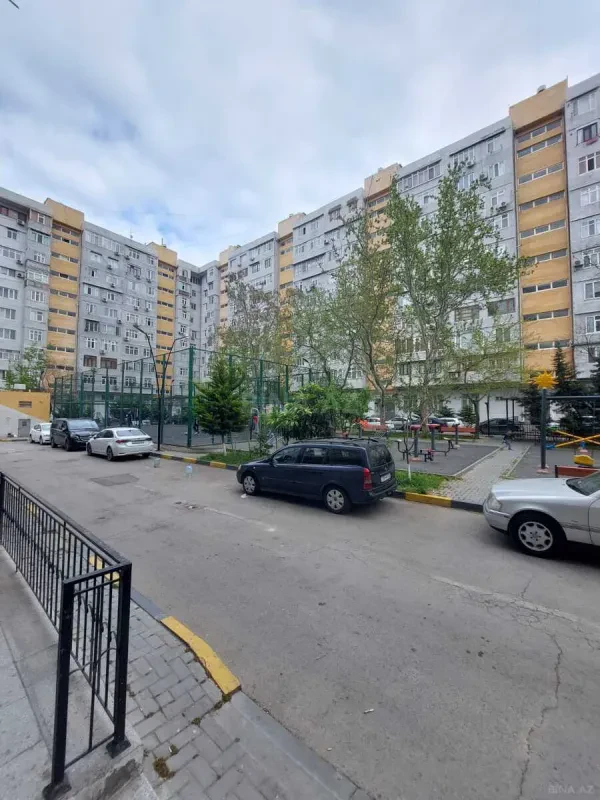 Satılır 3 otaqlı mənzil 67 m²