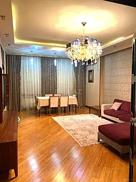 Satılır 3 otaqlı mənzil 160 m² — Bakı, İnşaatçılar 3 otaq 160.00 m²