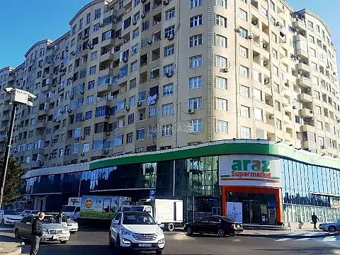 Kirayə verilir 2 otaqlı mənzil 95 m² — Bakı 2 otaq 95.00 m²