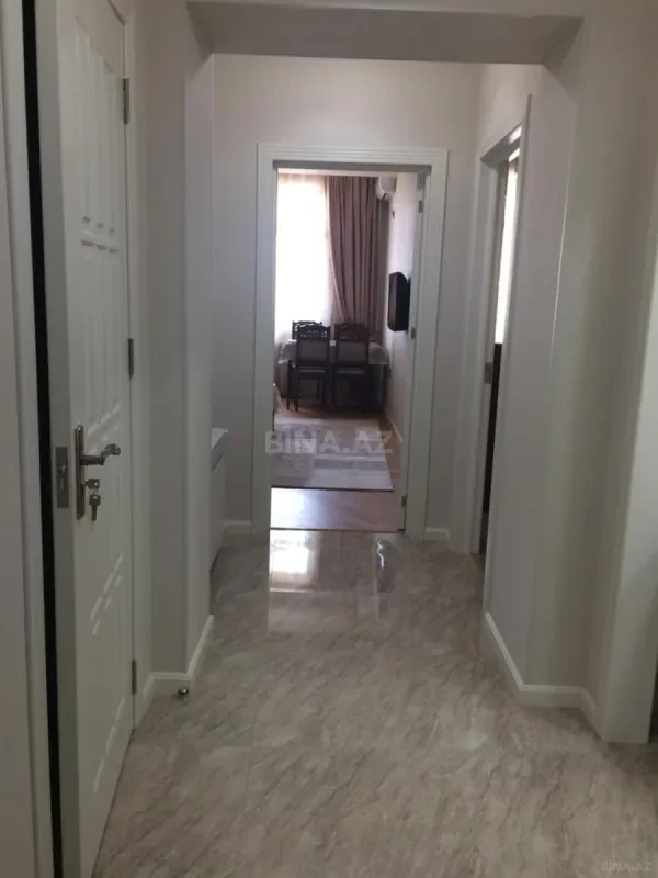 Kirayə verilir 2 otaqlı mənzil 70 m²