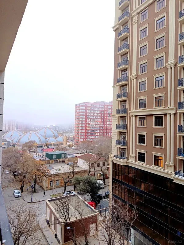 Kirayə verilir 2 otaqlı mənzil 75 m²