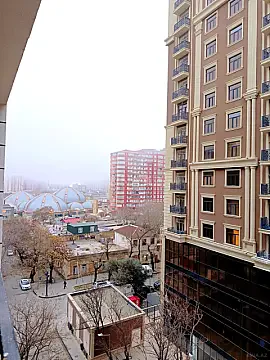 Kirayə verilir 2 otaqlı mənzil 75 m² — Bakı 2 otaq 75.00 m²