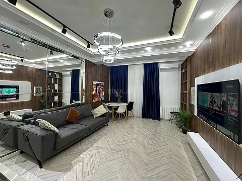 Kirayə verilir 3 otaqlı mənzil 100 m² — Bakı 3 otaq 100.00 m²
