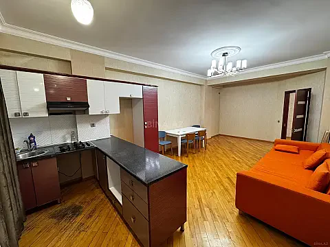 Satılır 3 otaqlı mənzil 105 m² — Bakı 3 otaq 105.00 m²