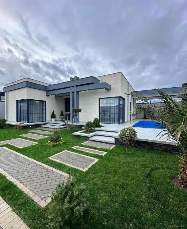 Kirayə verilir 4 otaqlı həyət evi 210 m²