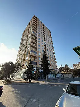 Satılır 4 otaqlı mənzil 181 m² — Bakı 4 otaq 181.00 m²