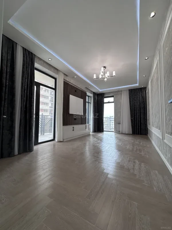 Satılır 2 otaqlı mənzil 59 m²