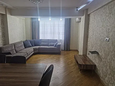 Kirayə verilir 3 otaqlı mənzil 120 m² — Bakı 3 otaq 120.00 m²