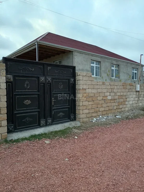 Satılır 3 otaqlı həyət evi 110 m²
