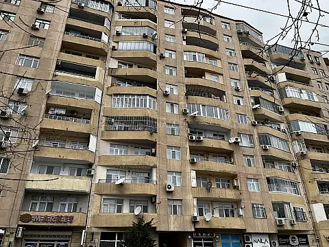 Satılır 3 otaqlı mənzil 128 m² — Xırdalan 3 otaq 128.00 m²