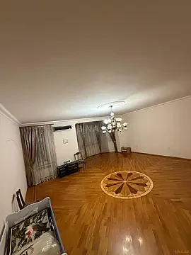 Satılır 4 otaqlı mənzil 165 m² — Bakı 4 otaq 165.00 m²