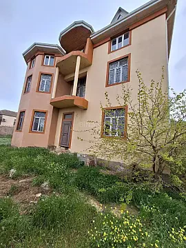 Satılır 8 otaqlı həyət evi 300 m² — Bakı, Hökməli 8 otaq 300.00 m²