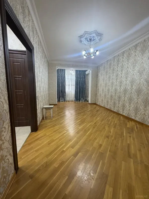 Satılır 3 otaqlı mənzil 62 m²