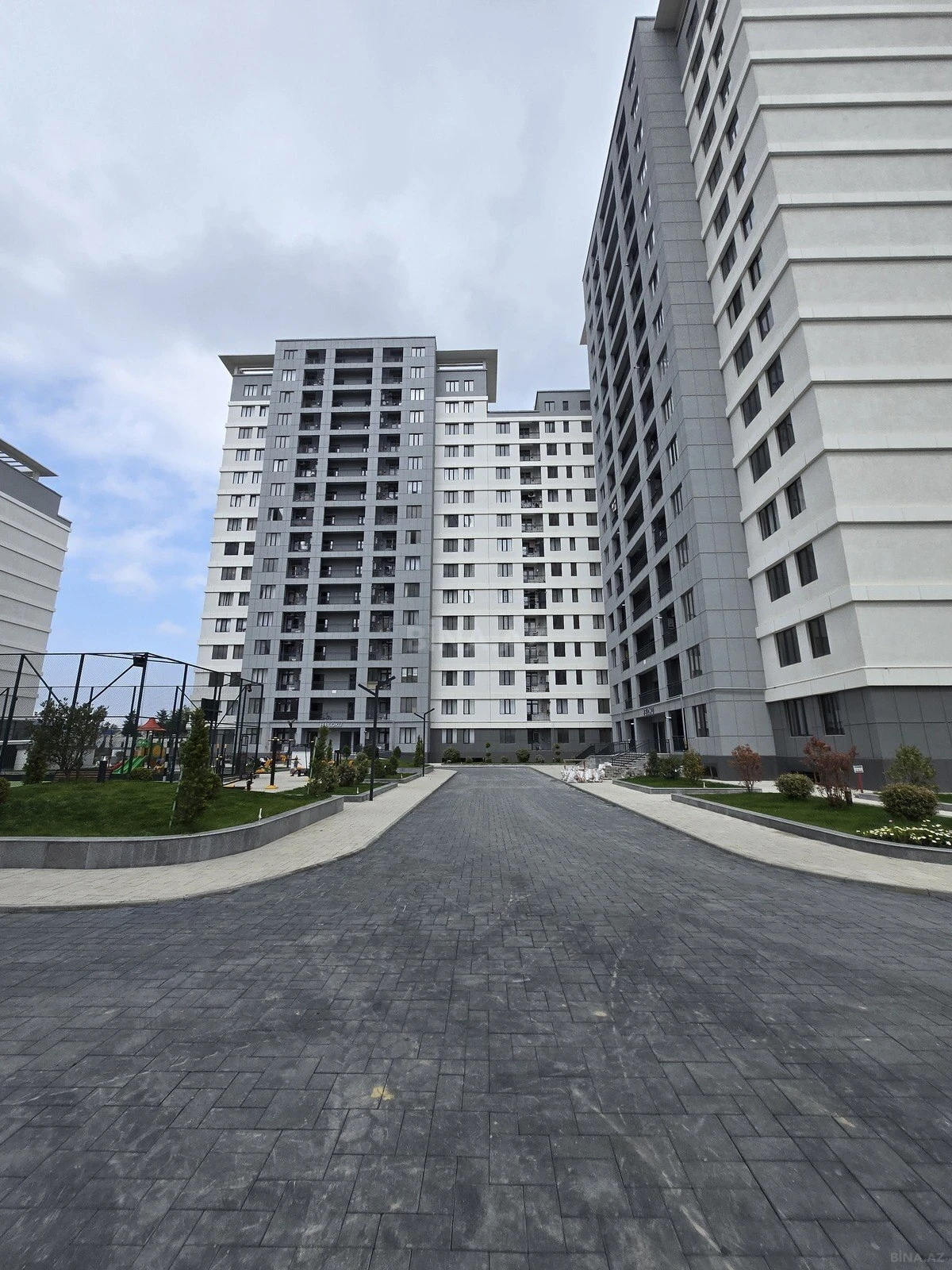 Satılır 2 otaqlı mənzil 46 m²