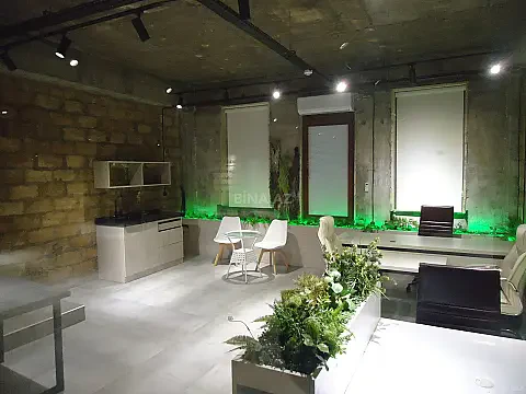 Kirayə verilir 1 otaqlı ofis 40 m² — Bakı, Xətai 1 otaq 40.00 m²