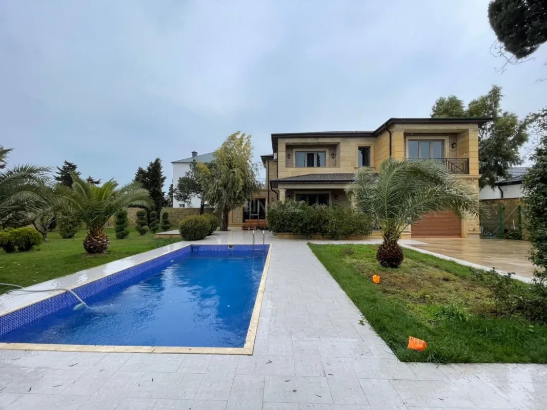 Kirayə verilir 5 otaqlı həyət evi 180 m²