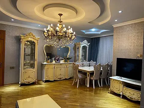 Satılır 4 otaqlı mənzil 150 m² — Bakı, Yasamal 4 otaq 150.00 m²