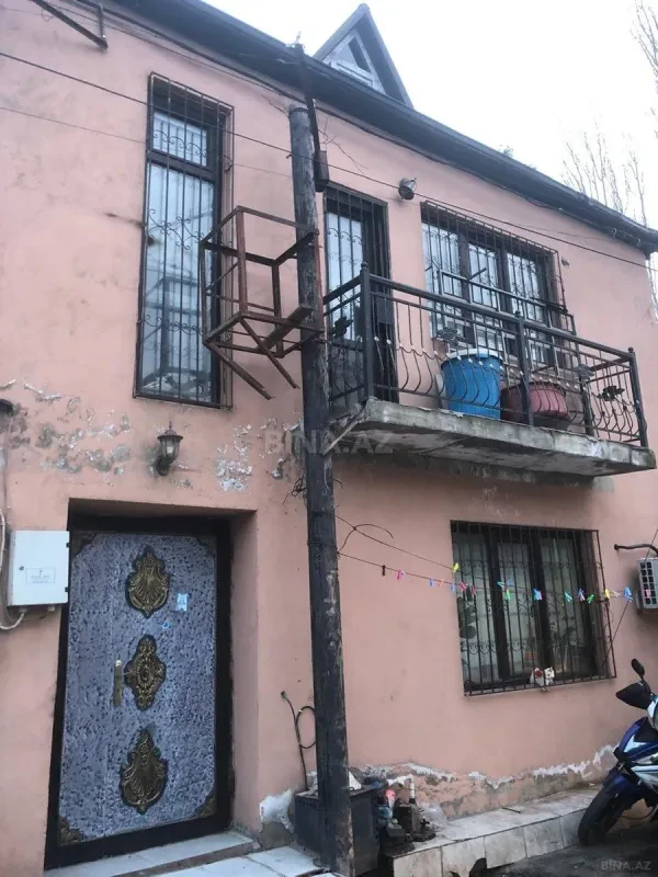 Kirayə verilir 5 otaqlı həyət evi 200 m²