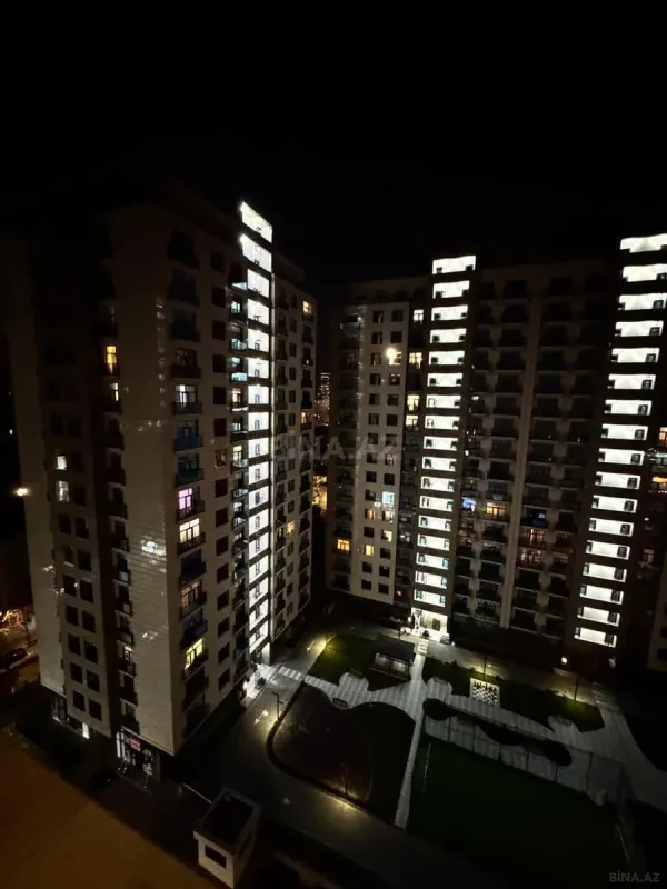 Kirayə verilir 2 otaqlı mənzil 71 m²