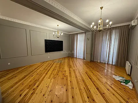 Kirayə verilir 3 otaqlı ofis 150 m² — Bakı 3 otaq 150.00 m²
