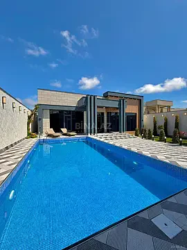 Satılır 5 otaqlı həyət evi 180 m² — Bakı, Mərdəkan 5 otaq 180.00 m²