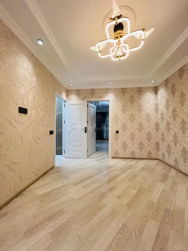 Satılır 3 otaqlı mənzil 55 m²