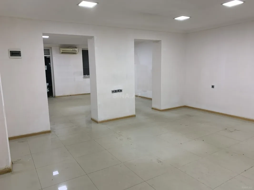 Kirayə verilir obyekt 71 m²