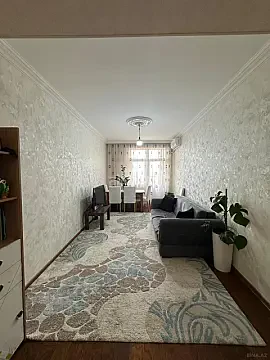 Satılır 2 otaqlı mənzil 77 m² — Bakı, İnşaatçılar 2 otaq 77.00 m²